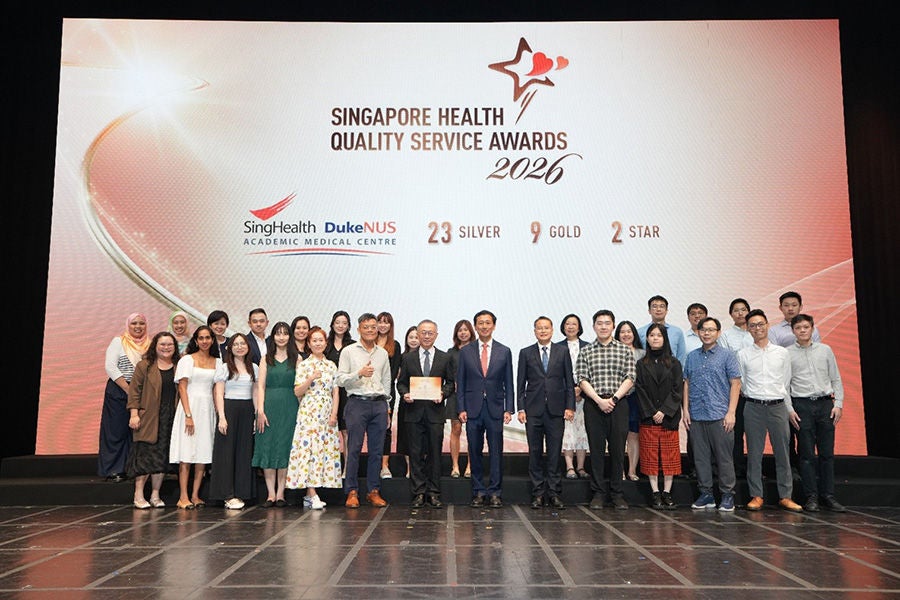 SHQSA 2026 awardees from SingHealth Headquarters with Minister for Health Ong Ye Kung