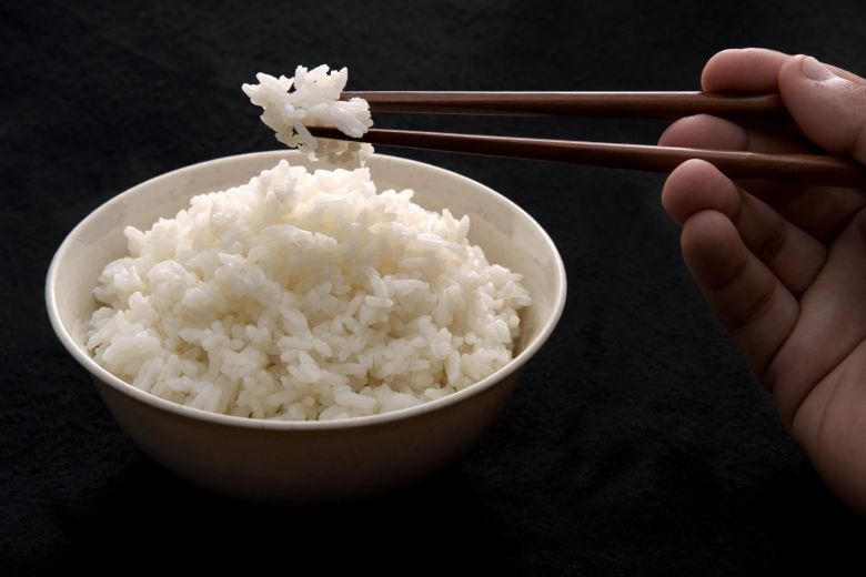  ​"Even over a relatively wide range of rice intakes, from half a bowl to several bowls a day, we didn't see much of an increase in the risk of diabetes," said Professor Rob Martinus van Dam. PHOTO ST FILE