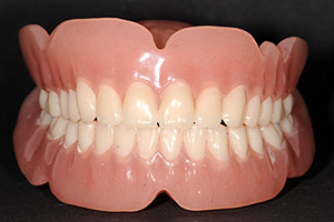 Image of a complete denture