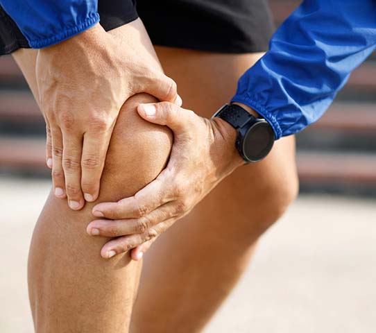 Knee Cartilage Repair: Faster Recovery with Keyhole Surgery 